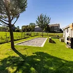 La De , De Charme Avec Jardin ,piscine Nature, Jacuzzi , Petanque, Fitness, Billard,ping Pong, Prázdninový dům *