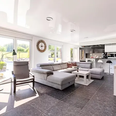 Ferienhaus La De , De Charme Avec Jardin ,piscine Nature, Jacuzzi , Petanque, Fitness, Billard,ping Pong, *