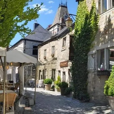 La De , De Charme Avec Jardin ,piscine Nature, Jacuzzi , Petanque, Fitness, Billard,ping Pong, Hébergement de vacances