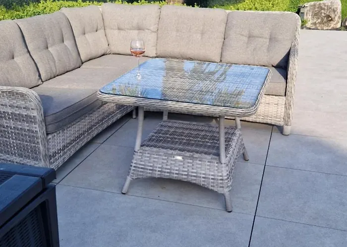 La De , De Charme Avec Jardin ,piscine Nature, Jacuzzi , Petanque, Fitness, Billard,ping Pong, Vakantiehuis *